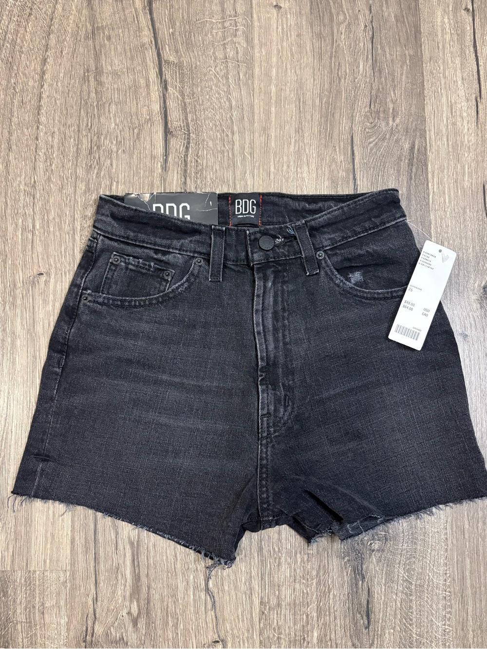 New with Tags BDG Girlfriend High-Rise Black Denim Shorts Size 25